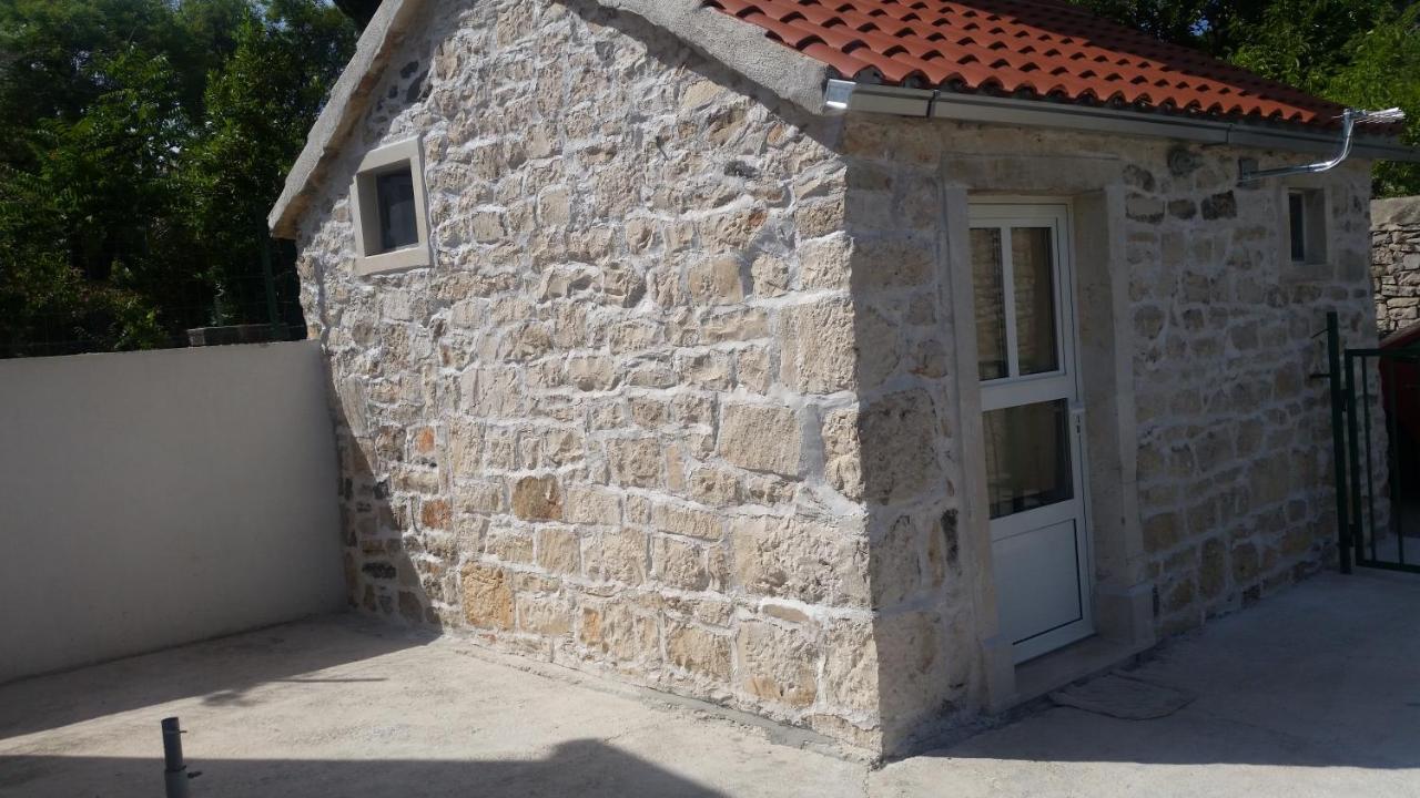 Holiday Home White House Sumartin Exterior foto
